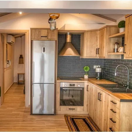 Navis Luxury Apartment