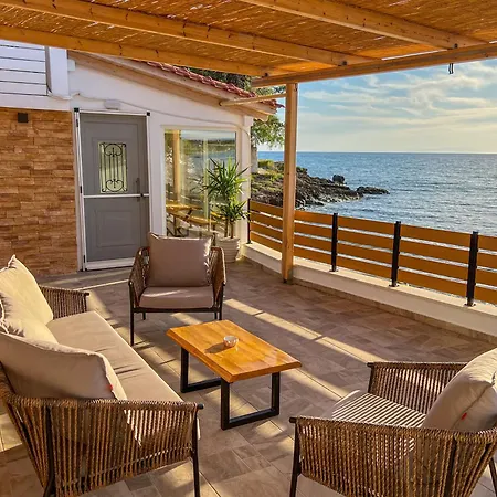Navis Luxury Apartment