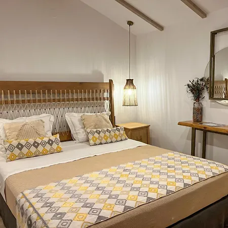 Navis Luxury Apartment *