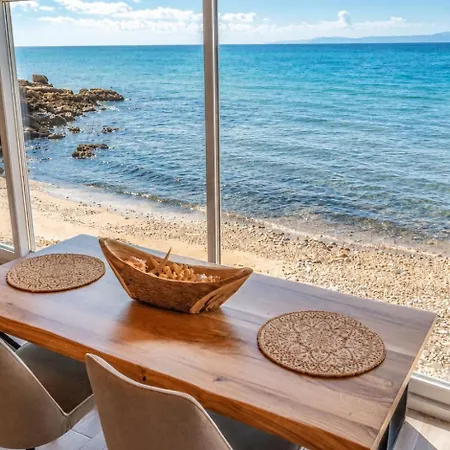Navis Luxury Skala Kallirakhis
