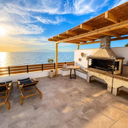Navis Luxury Apartment