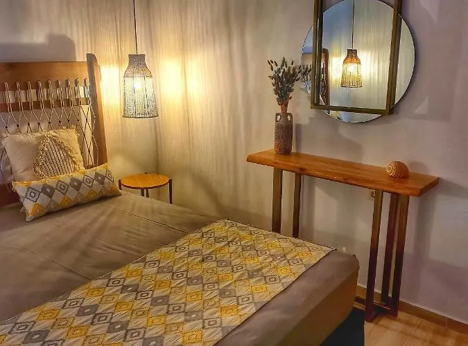 Navis Luxury Apartament Skála Kallirákhis